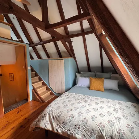 Maison Le Grand Saule * Bugnein